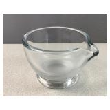 Acid proof 4 os glass science  bowl no pedestal