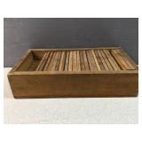 Tree Wood index / identifier sample in wood tray