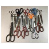 qty of scissors