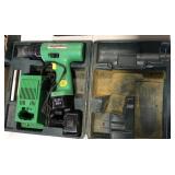Hitachi 9.6 volt drill in case Hitachi 9.6 volt drill in case
