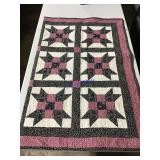 Small lap quilt apx 41' x 54' Small lap quilt apx 41' x 54'