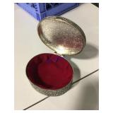 Oval jewelry container Oval jewelry container