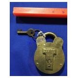 Jared Brass lock with key Jared Brass lock with key