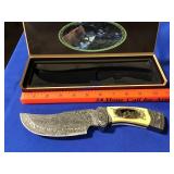 Bear handle carving display knife Bear handle carving display knife