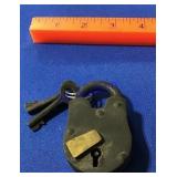 Small black lock with 2 keys Small black lock with 2 keys