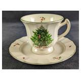 5 Retired Nova Studios Holiday Season Cups & Sauce