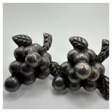 Mexico Grape Cluster Silver Screw Back Earrings Un