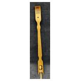 Bamboo Back Scratcher With Roller