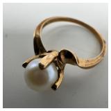 10K Yellow Gold Freshwater Pearl Size 6 Ring