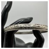 Etched Intricate Floral Foliate Silver Bangle Brac