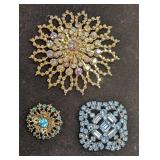Vintage Unmarked Gold Silver Tone Rhinestone Brooc
