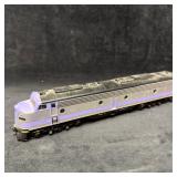 Atlantic Coast Line EMD E-Unit HO Scale Diesel Loc