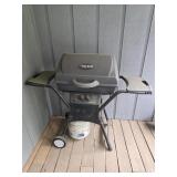 Grill with propane tank