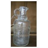 Whitehouse vinegar jar