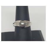 .925 Sterling Silver Pearl Ring .925 Sterling Silver Pearl Ring