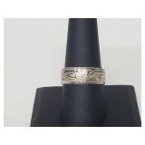 .925 Sterling Silver Floral Band .925 Sterling Silver Floral Band