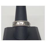 .925 Sterling Silver Footprints Spinner Band .925 Sterling Silver Footprints Spinner Band