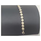 .925 Sterling Silver Flower Bracelet .925 Sterling Silver Flower Bracelet