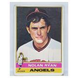 1976 Topps - #330 - Nolan Ryan