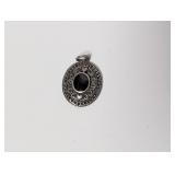 .925 Sterl Black Onyx Inlay Center Pendant