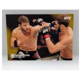 2015 UFC Topps #67 Gold 82/99 Michael Bisping