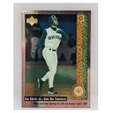 1997 UD Home Run Chronicles Ken Griffey, Jr. Edge
