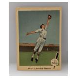 1959 Fleer Ted Williams HOF Red Sox Crease/Stain