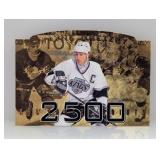 1995 UD SP Wayne Gretzky Gold Die-Cut 2500