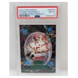 2022 Contenders Patrick Mahomes II Emerald PSA 8