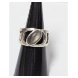 .925 Sterl Oval Cabochon Modern Ring Sz 7