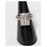 .925 Sterl Clear Faceted Center Gem Ring Sz 6