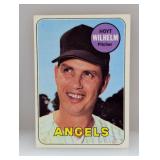 1969 Topps Baseball HOYT WILHELM HOFR 565 Stain
