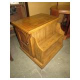 OAK 2 DOOR END TABLE