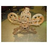 HEAVY DUTY DUAL BARN HAY PULLEY 24"L X 22"T