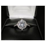 LADIES .925 WHITE SAPPHIRE RING SIZE 6