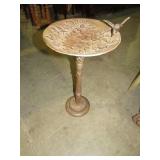METAL BIRD BATH ON STAND