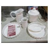 (7) PIECES OF PFALTZGRAFF DINNERWARE