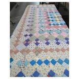 FULL SIZE QUILT - VERY GOOD CONDITION
