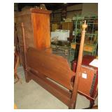 FULL SIZE MAHOGANY POSTER BED W/RAILS