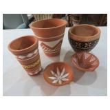 BOX LOT OF (5) PIECES OF CLAY POTTERY