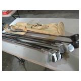 VINTAGE GOLF CLUBS & BAG