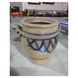 BLUE DECORATED DOUBLE HANDLE CROCK