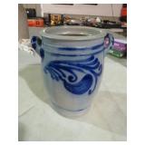 BLUE DECORATED DOUBLE HANDLE CROCK