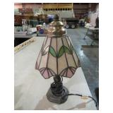 LEADED GLASS TABLE LAMP
