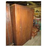 ANTIQUE OAK 1 DOOR WARDROBE