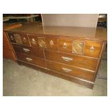 SOLID WOOD 7 DRAWER DRESSER
