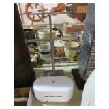 METAL JEWELRY STAND & SONIC JEWELRY CLEANER