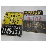 COLLECTION OF VINTAGE LICENSE PLATES