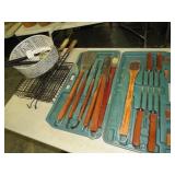 COLLECTION OF BBQ & GRILL ACCESSORIES