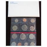 1981 P & D US DOUBLE MINT SET UNC SEALED